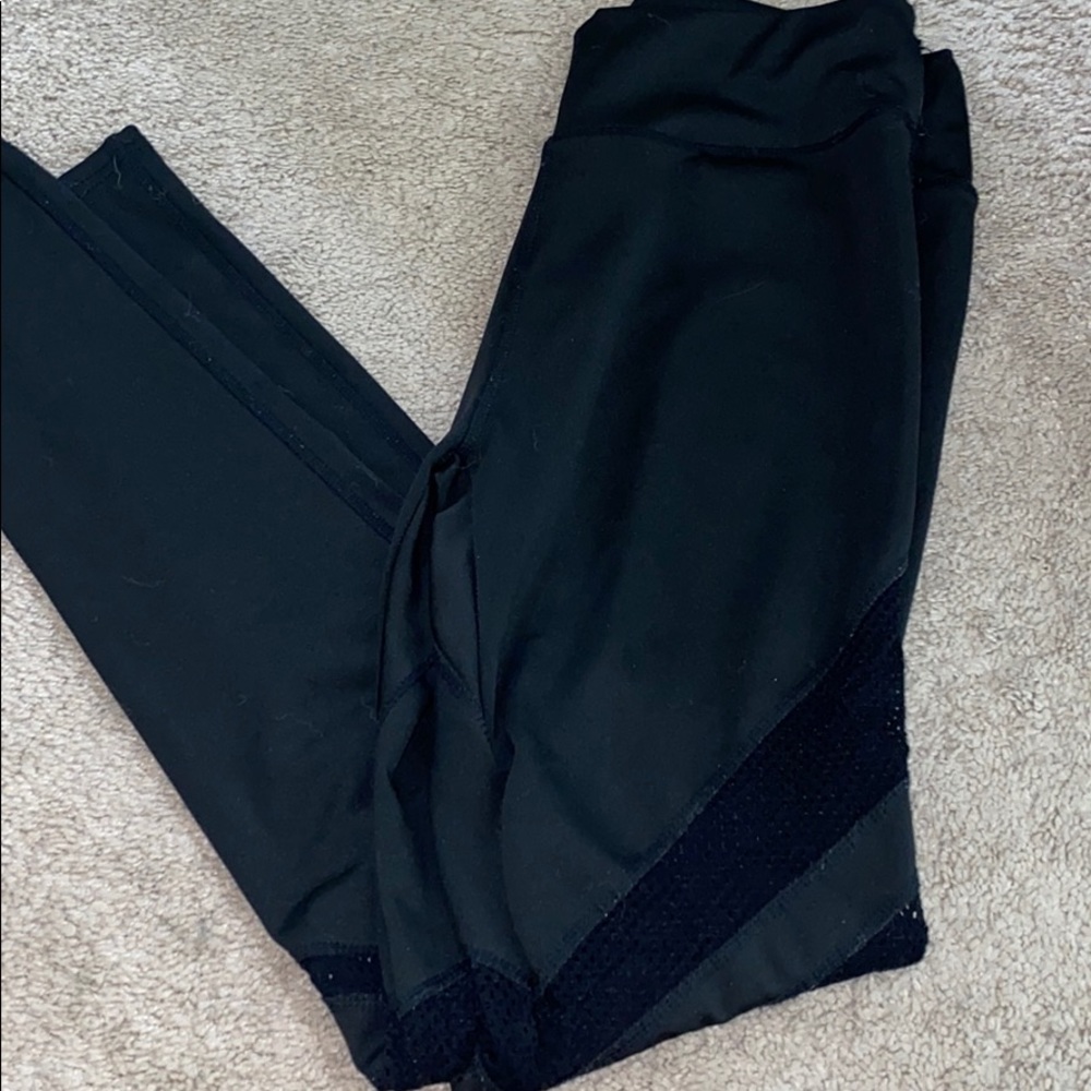 Women’s workout leggings